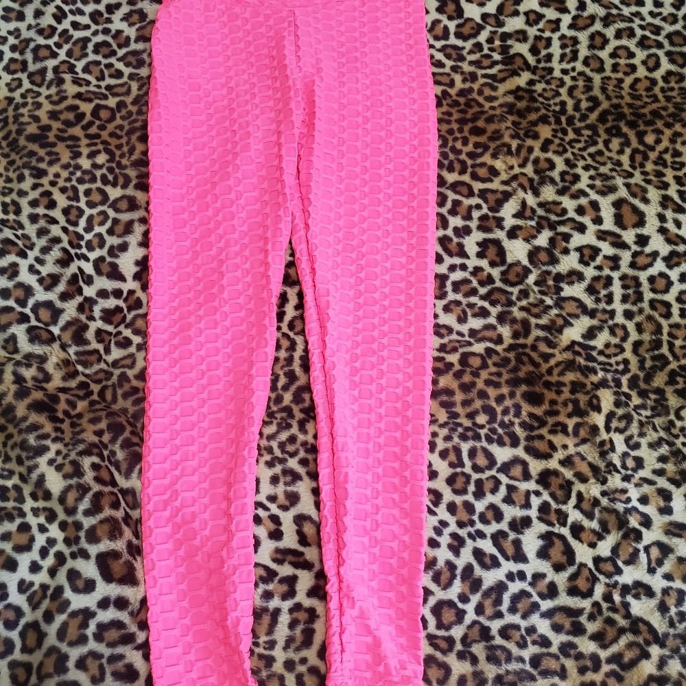 Scrunchy butt leggings